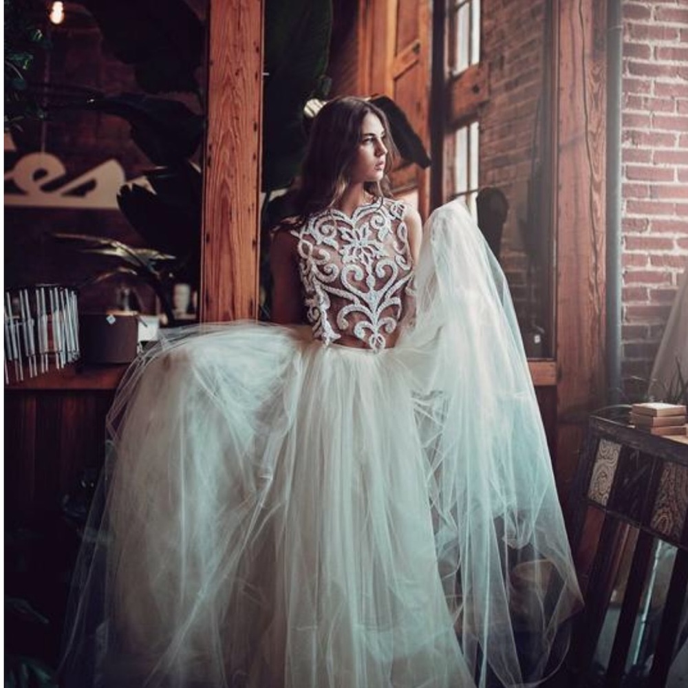 Lucias Sarto Ivory Wedding Skirt Tulle Bridal pockets train